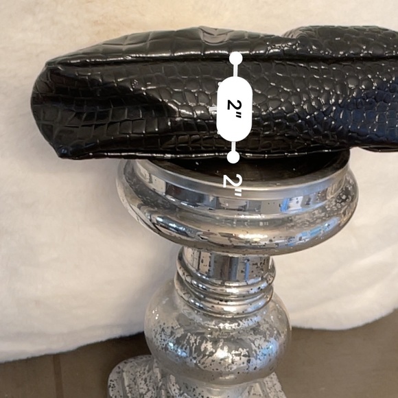 Giorgio Armani Cosmetic Catch All Case Black - Picture 9 of 9